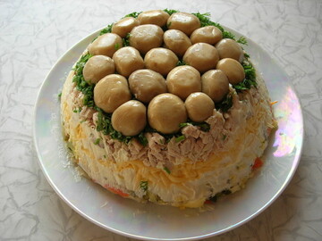 Салат Грибна поляна на Новий рік: рецепт і поради приготування