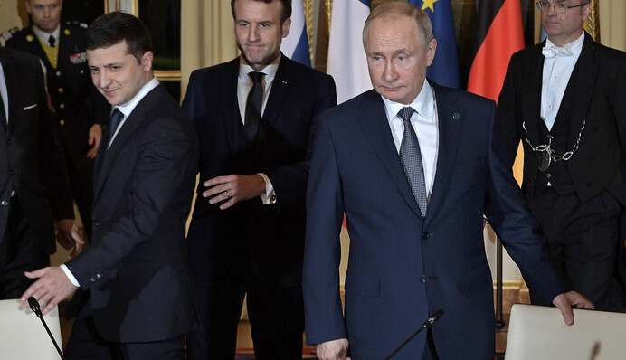 Зв'язані одним ланцюгом: чотири місяці для важких рішень Зеленського і Путіна