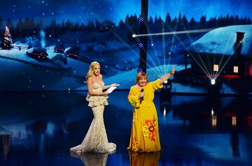 Няня дітей Олі Полякової виступила на Х-фактор 10 з першою авторською піснею - танцював навіть Данилко