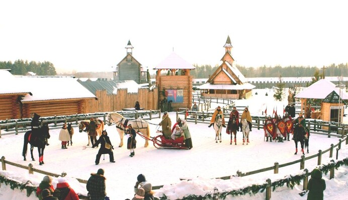 Афіша грандіозних новорічних і різдвяних святкувань у парку 