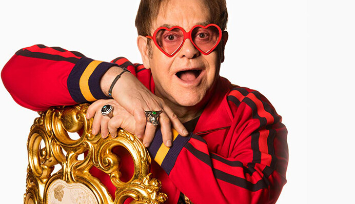 Личная информация сотен звезд случайно оказалась в сети - теперь фаны знают, где искать Элтона Джона