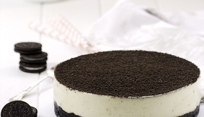 Як приготувати торт Орео з крихтою печива: покроковий рецепт і поради