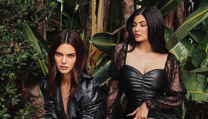 Украинка Саша Самсонова устроила фотосессию для Кайли и Кендалл Дженнер