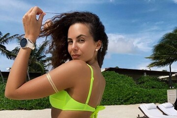 Настя Каменських в сексуальному бікіні показала мексиканську засмагу: фото