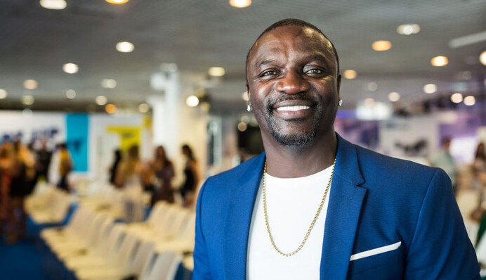 Репера Akon давно забули всюди, та не в Африці - там у нього є тепер навіть власне місто