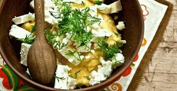 Готуємо класичний закарпатський Банош вдома: рецепт і секрети місцевої кухні