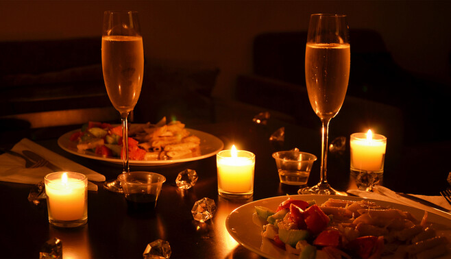 Готуємося до Дня святого Валентина: 10 простих, але креативних подарунків хлопцю