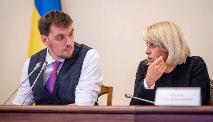 Министры на выход: кого уволят после фейковой отставки Гончарука