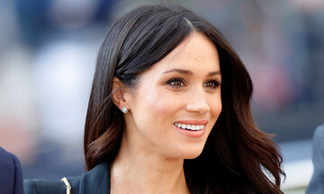 Нове життя почалося: щасливу Меган Маркл з сином помітили на прогулянці в канадському парку