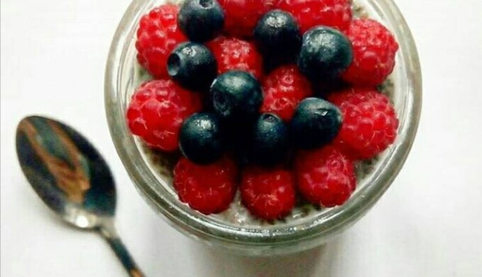 Готуємо легкий чіа-пудинг на сніданок: рецепт і властивості популярної страви