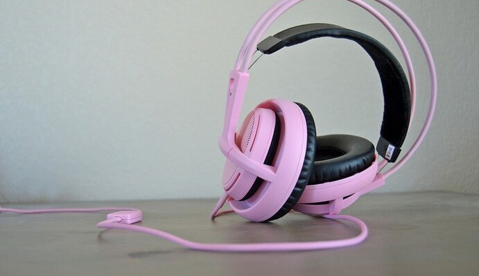 Експерти назвали 20 знакових українських пісень останнього 20-річчя