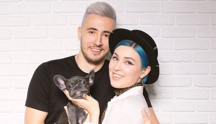 MARUV показала романтичні фото з чоловіком - такою пару побачиш не часто