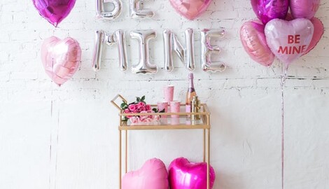 Сніданок в ліжко застарів: 14 ідей для приємних сюрпризів коханим на День святого Валентина