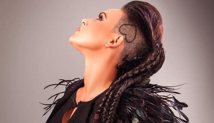 Популярний DJ та зірка клубу Ministry of Sound наклала на себе руки - що відомо