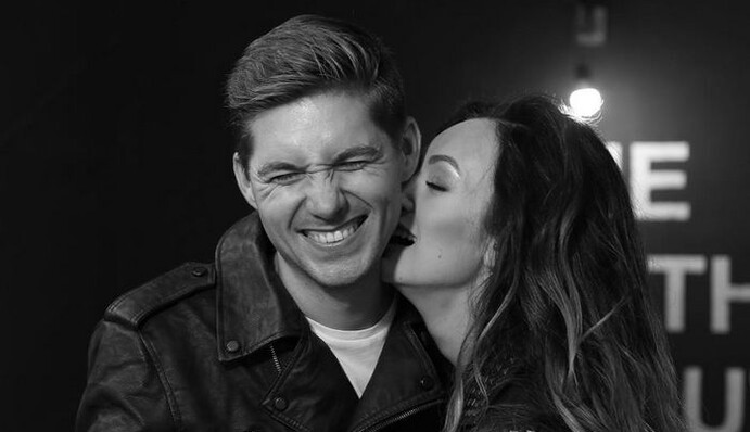 Дружина Володимира Остапчука вперше озвучила причину розлучення з телеведучим