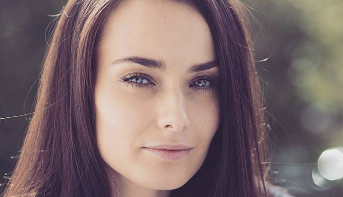 Ксенія Мішина показала свого сина-стилягу - фанати обговорюють схожість хлопчика з мамою