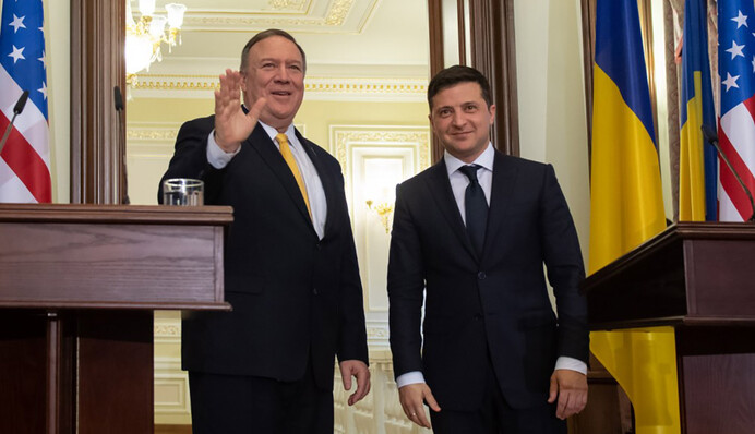 Последний день Помпео: о чем договорился Зеленский с посланником Трампа