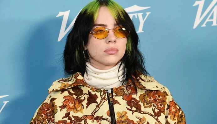 Билли Айлиш попросила фанатов перестать копировать ее в общественных местах: фото подражателей