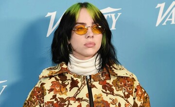 Біллі Айлиш попросила фанатів перестати копіювати її в громадських місцях: фото наслідувачів