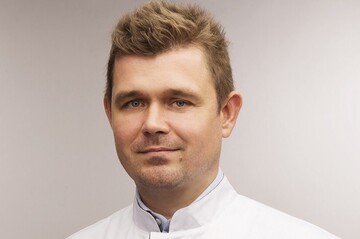 "Таємниця" в пакеті і фатальний постріл: за що вбили пластичного хірурга в Києві