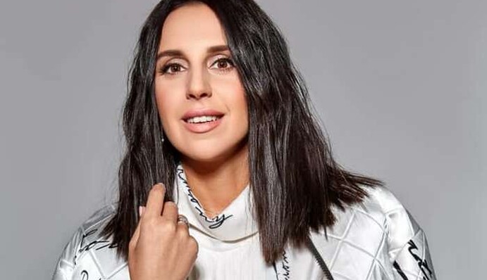 Джамала предупредила поклонников об аферистах, продающих билеты на несуществующий концерт