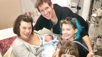 Мілла Йовович показала перші фото новонародженої дочки і пояснила її незвичайне ім'я