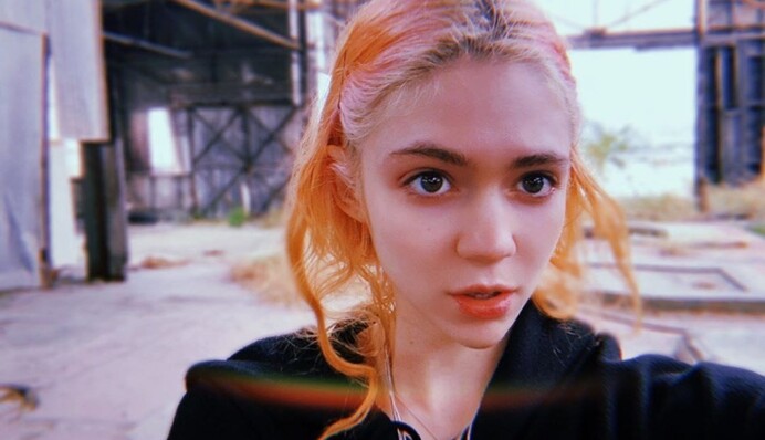 Дівчина Ілона Маска розповіла, як вагітність вплинула на її зовнішність