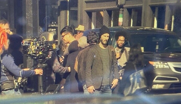 В сеть слили первые фото со съемок новой 