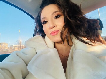 Наталка Карпа хрестила маленьку дочку і вперше показала обличчя дівчинки