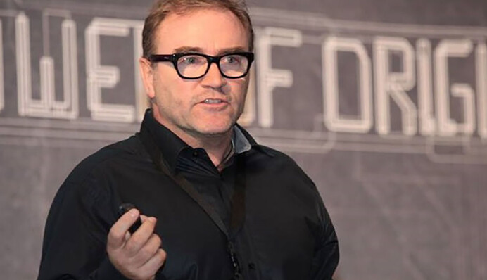 Представля­ться жертвой уже недостаточно, чтобы Запад помог Украине - Джулиан Стаббс