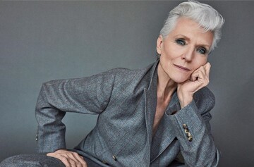 Український фотограф влаштувала стильну фотосесію для знаменитої мами Ілона Маска