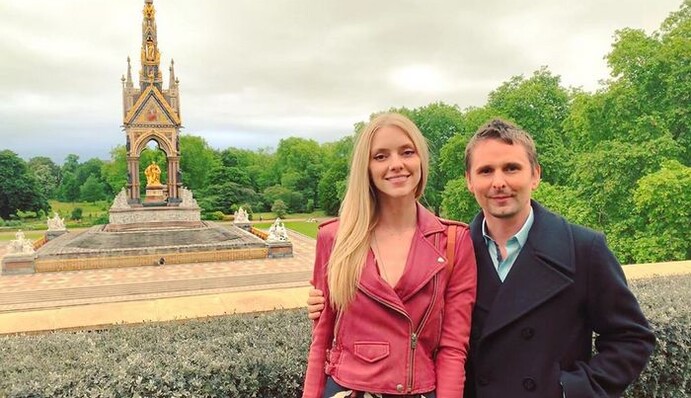 Лидер группы Muse готовится во второй раз стать отцом: трогательное фото