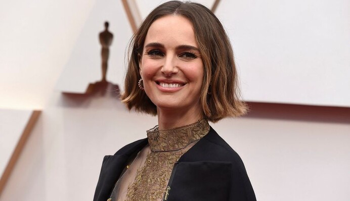 Все говорят о наряде Натали Портман на 