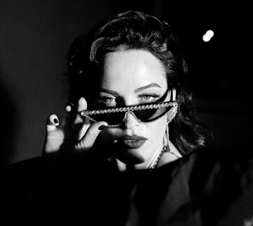 Спокусливе мистецтво: Даша Астаф'єва виступить у відвертому вар'єте 