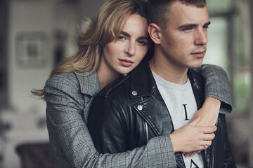 Вільний, як вітер в полі: український співак заявив про розлучення з дружиною після 5 років стосунків