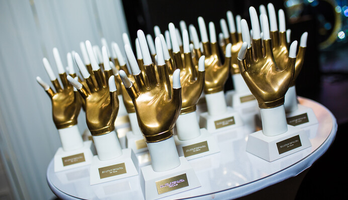 Українських знаменитостей нагородять премією 