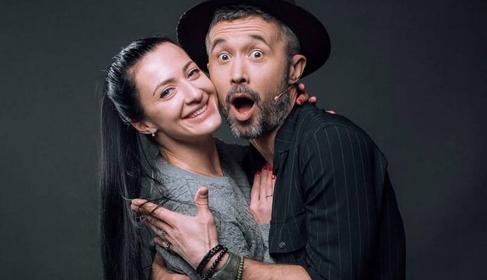 Дружина Бабкіна виклала фото топлес і розповіла про ставлення чоловіка до її сміливих знімків в соцмережі