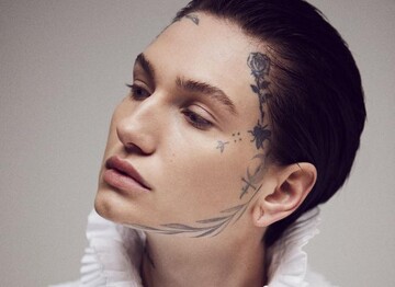 Українська модель заробила на показі Жана-Поля Готьє понад 100 тисяч, але повернулася додому ні з чим