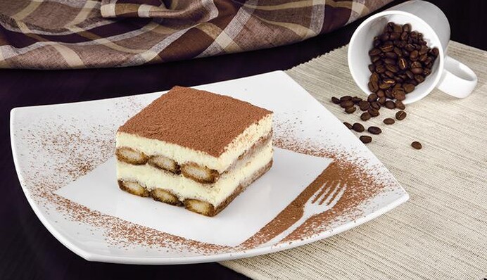 Як приготувати вдома ніжний торт Тірамісу: покроковий рецепт і поради