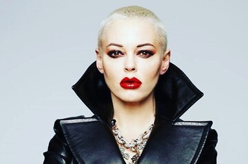 Актриса Роуз МакГоуен завела роман з дівчиною після розставання з транс-моделлю