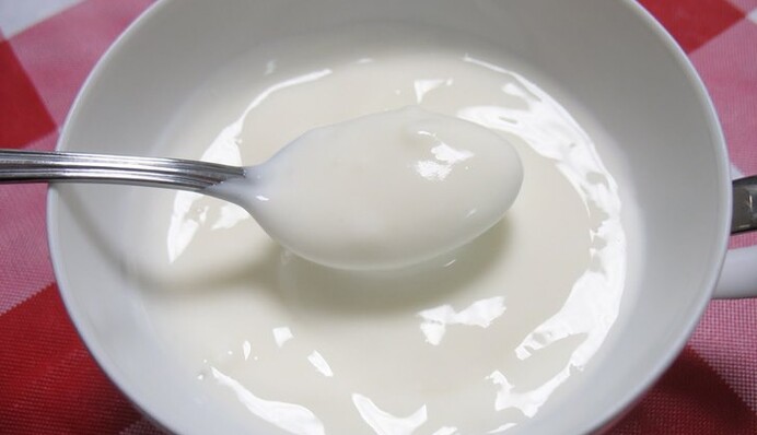 Як приготувати вдома корисний йогурт: 3 простих рецепти для тих, хто стежить за фігурою