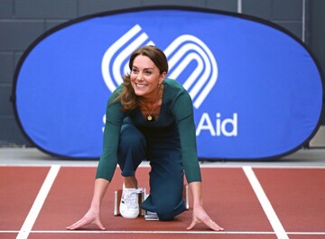 Кейт Міддлтон блиснула спортивною фігурою на олімпійському стадіоні: фото