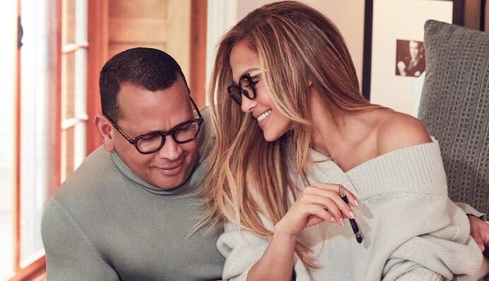50-летняя Дженнифер Лопес рассказала, почему откладывает свадьбу с женихом Алексом Родригесом