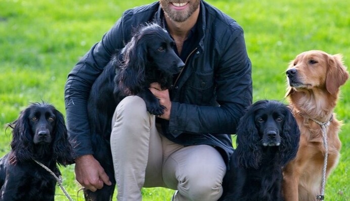 Брат Кейт Миддлтон рассказал, как собаки спасли ему жизнь