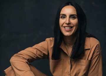 Джамала показала свое детское фото, на котором ее не узнать