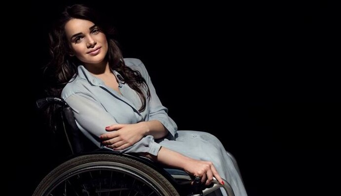 Відома модель у візку присоромила Остапчука за слова про 