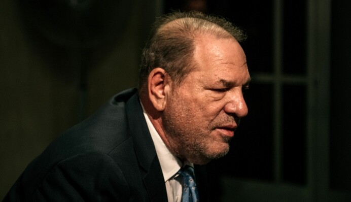 Харви Вайнштейну огласили приговор - какой срок получил продюсер