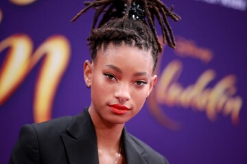 Донька Вілла Сміта з хлопцем на 24 години закриється в коробці