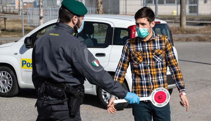 Мы в Италии две недели живем, как на войне - украинец из Рима