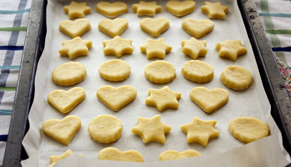 Як зробити вдома пісочне тісто для печива: рецепт і поради приготування